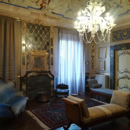 Boutique Apartment אורבינו מראה חיצוני תמונה