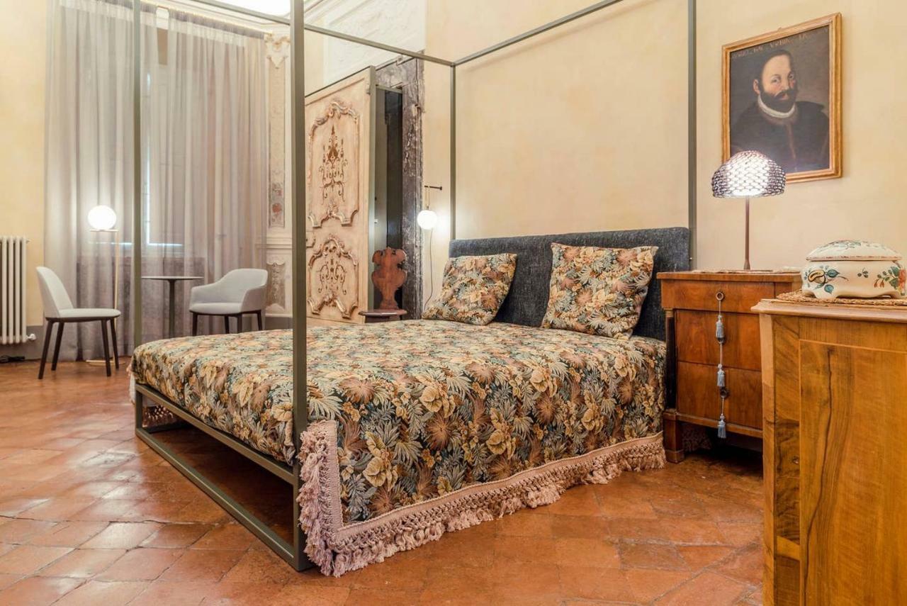 Boutique Apartment אורבינו מראה חיצוני תמונה